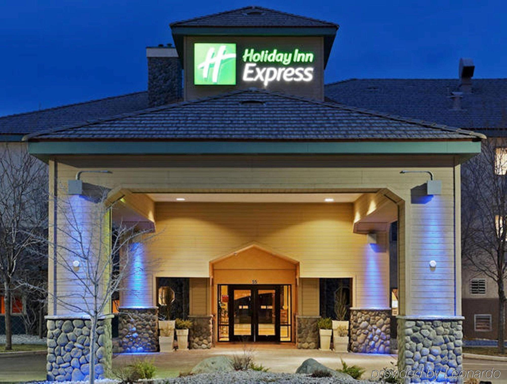 Holiday Inn Express Fallon By Ihg Ngoại thất bức ảnh