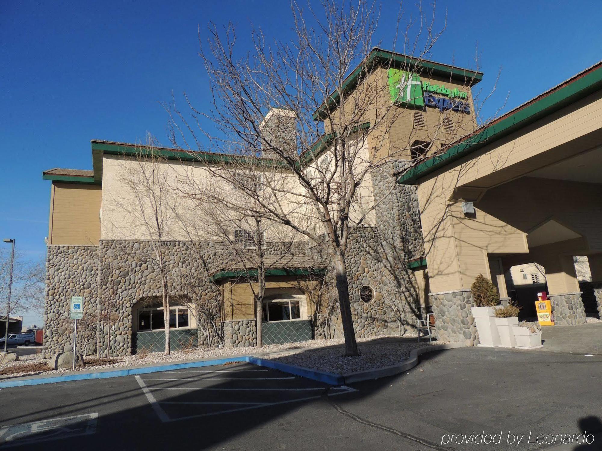 Holiday Inn Express Fallon By Ihg Ngoại thất bức ảnh