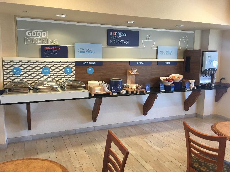 Holiday Inn Express Fallon By Ihg Ngoại thất bức ảnh