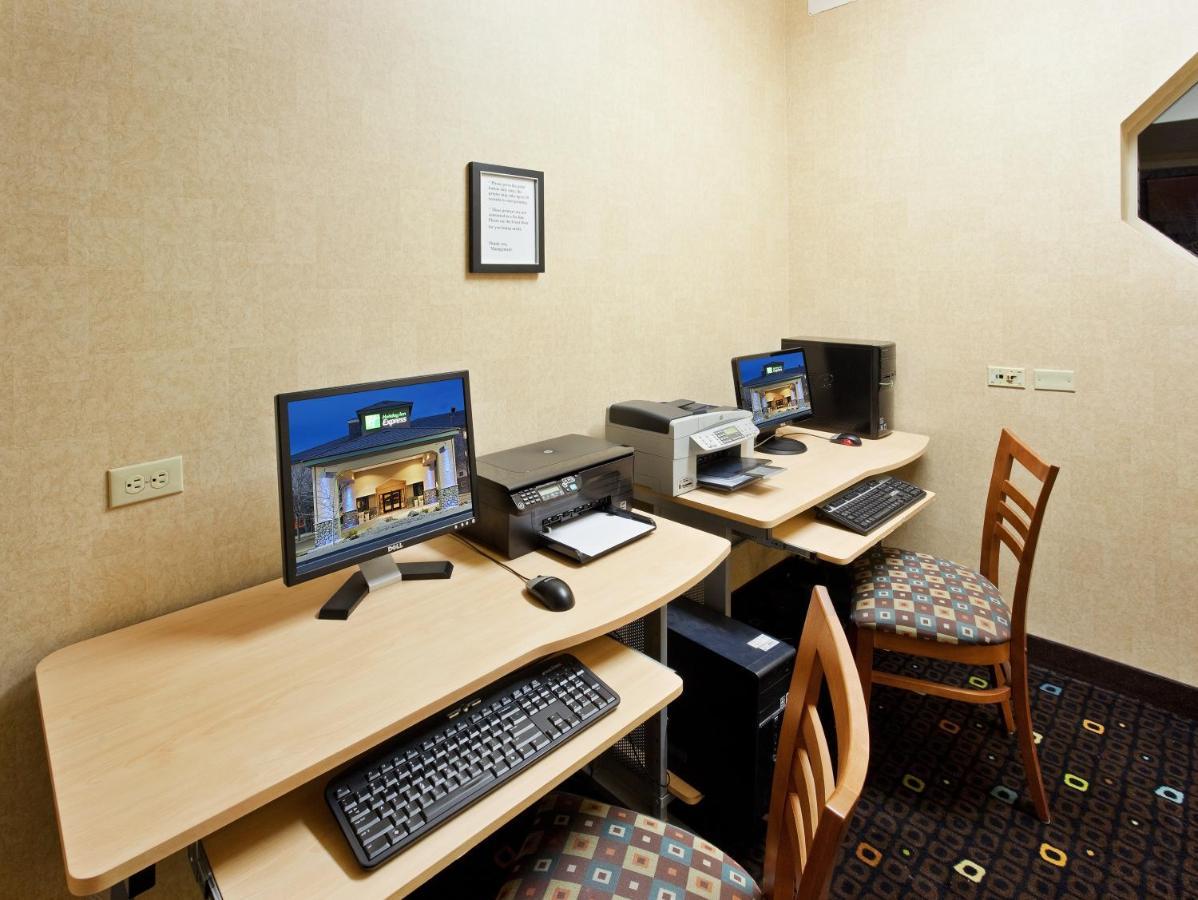 Holiday Inn Express Fallon By Ihg Ngoại thất bức ảnh