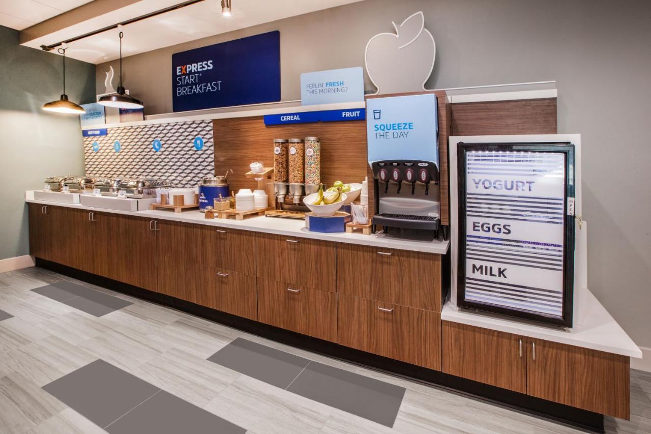 Holiday Inn Express Fallon By Ihg Ngoại thất bức ảnh